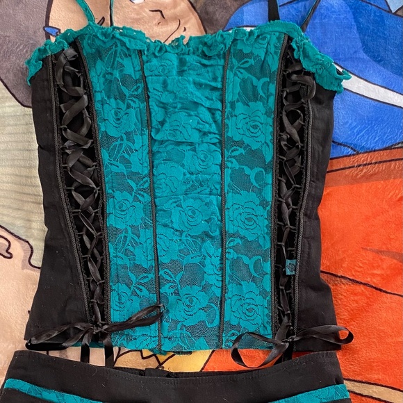 Rare Tripp NYC Lock Set Corset and Skirt - Picture 2 of 3